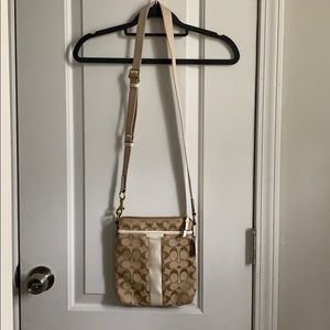 Coach Crossover Purse